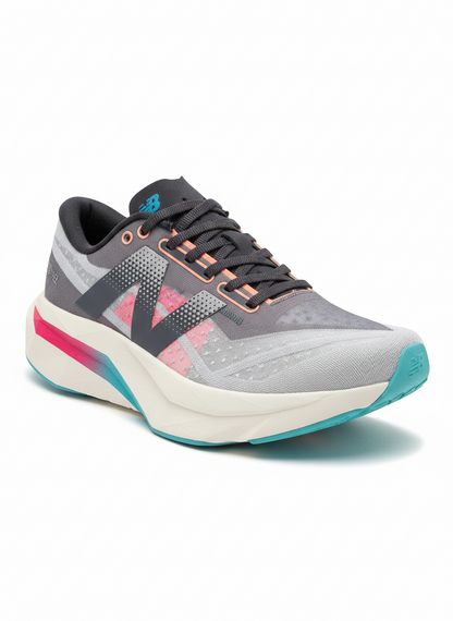NEW BALANCE FUELCELL ÉLITE V4