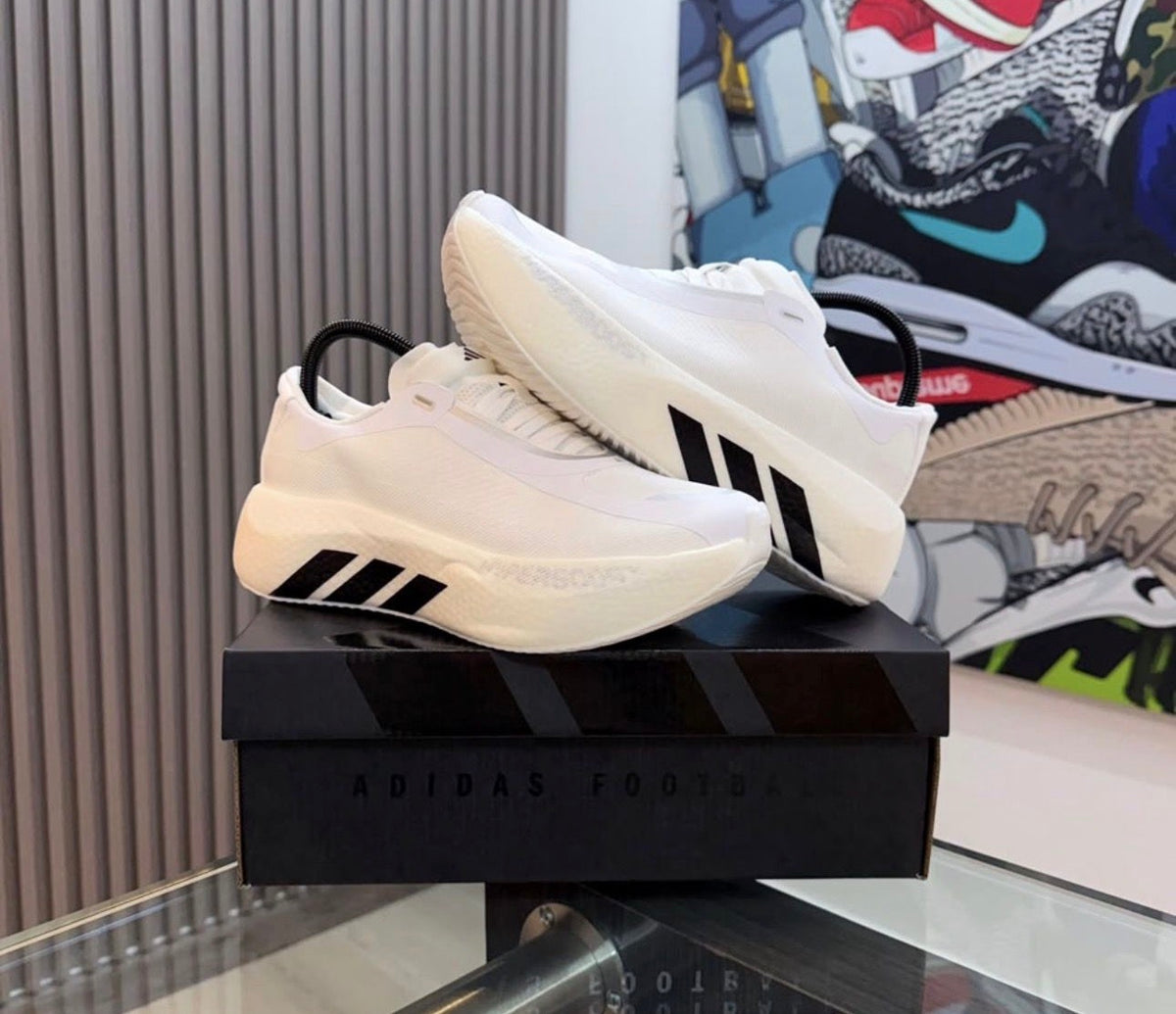 ADIDAS HYPERBOOST BLANCA / NEGRA 2
