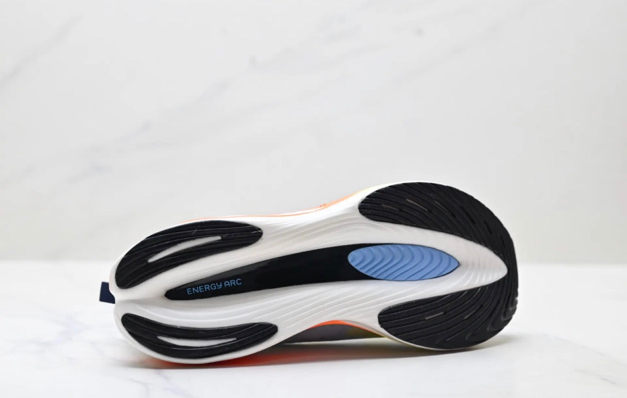 NEW BALANCE FUELCELL ÉLITE
