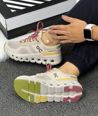 ON CLOUDTEC BEIGE